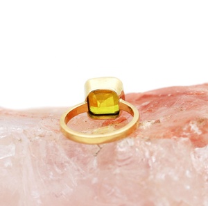 Bague en or massif 14 carats avec saphir jaune taille émeraude naturelle |   Bague de fiançailles solitaire sertie de 4,15 carats pour femmes, prix de gros - Product Image 2