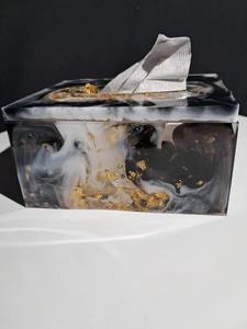 Boîte à mouchoirs décorative en résine faite à la main, design moderne, pour salon, hôtel et salle de bain - Product Image 2