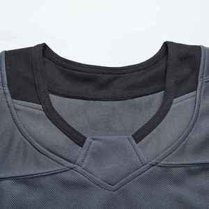 Maillot de hockey sur glace unisexe de haute qualité en polyester 100% respirant, personnalisable avec le nom de l'équipe, séchage rapide, prix bas - Product Image 3