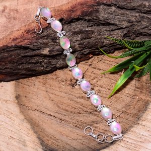 Pulsera de cuentas de opalita hecha a mano, cuentas de cristal iridiscentes, joyería minimalista estilo boho, regalo para ella - Product Image 5