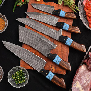 Nouvelle édition haut de gamme : Ensemble de 5 couteaux de chef de cuisine en acier Damas, faits main et personnalisés, avec manche en bois et pierre, lame pleine longueur à bord droit - Product Image 3