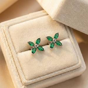 Boucles d'oreilles clous émeraude marquise certifiées, véritable émeraude verte, argent sterling 925 plaqué or 14 carats, cadeau - Product Image 6