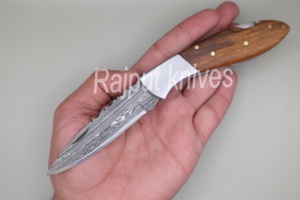 Navaja plegable de alta calidad con bloqueo trasero, hoja de acero de Damasco y mango de madera, 18 cm de longitud total, para uso diario. - Product Image 5