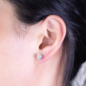 Pendientes Clásicos de Diamantes Redondos con Corte Brillante en Plata para Mujer, Color G, Joyería de Diamantes de Laboratorio - Product Image 5