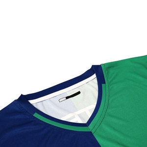 Uniforme de Fútbol para Hombre a Precio Económico, Logotipo Personalizado, Colores y Tallas a Elección, Transpirable, Resistente al Viento, Antibacteriano, 100% Poliéster - Product Image 5