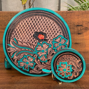 กระเป๋าหนังสะพายข้างสำหรับโรงอาหารเป็นอุปกรณ์มือสำหรับผู้หญิงกล่องใส่เหรียญโรงอาหารแบบตะวันตกพร้อมพวงกุญแจชุดของขวัญที่ไม่ซ้ำใคร - Product Image 4