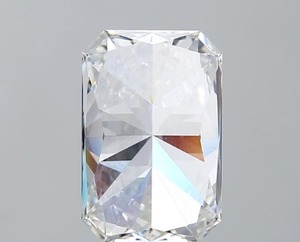 Diamant de laboratoire CVD de 1,90 carat, taille Radiant, pureté VS2, certifié IGI, excellente qualité de polissage, symmétrie, incolore, pierre non montée - Product Image 2
