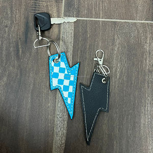 Porte-clés en cuir à carreaux fait à la main, cadeau occidental, luxe vintage, étiquette de clé de voiture, logo personnalisé, porte-clés en cuir véritable - Product Image 6