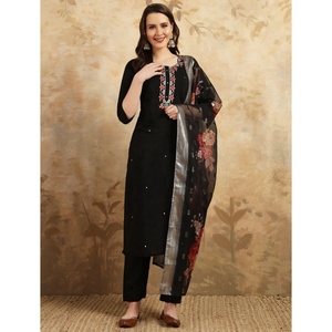 Ensemble 3 pièces pour femme en tissu Chanderi de haute qualité, broderie moderne ethnique fantaisie, manches longues, prix abordable pour adultes - Product Image 1