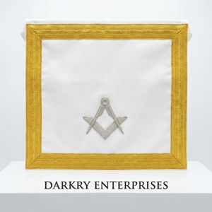 Delantal Masónico Personalizado para Aprendiz Entrado, Tela de Algodón Blanca, Borde de Cinta Morada, Bordado con Hilo Plateado, Regalia Masónica - Product Image 2