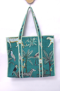 Quilted Cotton Tote <b>Bag</b> Printed Animal and Palm <b>Tree</b> Pattern Zipper Shoulder Handbag for Travel Shopping Beach. - Product Image 3