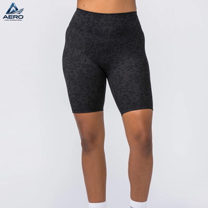 Ropa Deportiva de Diseño Único y Cómodo, Novedad con Logotipo Propio, Más Vendida a un Precio Razonable, Shorts de Yoga para Mujer - Product Image 2