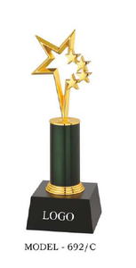 Trofeo Estrella con Estrellas Bañadas en Oro y Columna Verde Modelo 692 A B C Base Duradera con Logotipo Grabado para Deportes y Juegos - Product Image 6