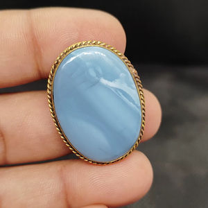 Collier pendentif en opale bleue naturelle ovale, serti clos, avec cabochon rainuré - Product Image 2