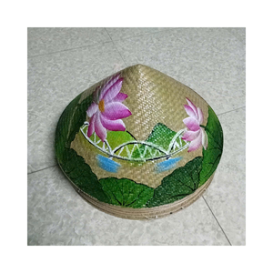Chapeau conique en feuilles de palmier naturelles, chapeau en paille fait main, design traditionnel vietnamien pour l'agriculture, le jardinage, la plage et les voyages - Product Image 3