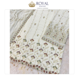 Venta Exclusiva de Ropa Hermosa: Nuevo Traje Pakistaní de Diseñador en Faux Georgette con Bordado a Bajo Precio - Product Image 3