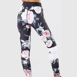 Leggings de Yoga para Mujer con Estampado por Sublimación, Leggings de Alta Calidad para Mujer, Ropa Deportiva, Leggings para Mujer con Cintura Elástica y Sublimación - Product Image 2