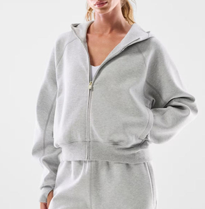 Conjunto Deportivo de 2 Piezas para Mujer, Ropa Deportiva de Invierno con Logotipo Personalizado OEM, Sudadera con Capucha de Color Sólido, Conjunto Deportivo Holgado para Mujer - Product Image 6