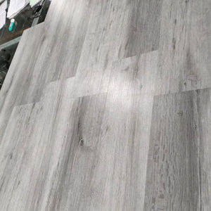 Suelos de vinilo SPC de lujo, fabricante vietnamita, impermeables, con sistema de clic - Product Image 1