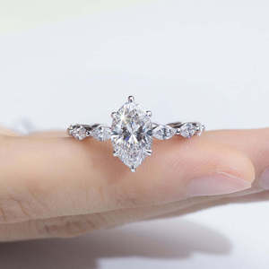 Bague de mariage de luxe en or blanc massif 14K 18K avec diamant taille marquise et pierres latérales, bijoux de mariée personnalisés pour femme - Product Image 4