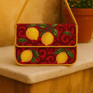 Bolso de Mano Casual Duradero con Asa de Cuentas Multicolor y Cristales de Lujo Hechos a Mano en India - Product Image 1