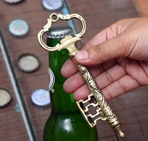Abridor de Botellas con Forma de Llave Vintage, Herramienta Decorativa de Metal para Abrir Tapas, Ideal para Regalo en Fiestas y en el Hogar - Product Image 4