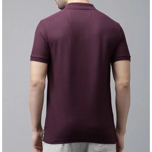 เสื้อเชิ้ตผู้ชายลำลองรุ่นใหม่ปี 2026 พร้อมโลโก้สั่งทำด้านหน้า ผ้าเจอร์ซีย์ระบายอากาศได้ดี และบริการ OEM - สีพื้น แขนสั้น - Product Image 3