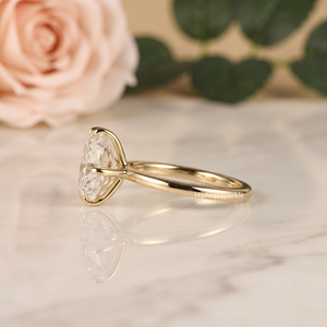 Anillo de Compromiso Solitario Clásico con Moissanita Corte Cojín, Oro Amarillo de 14K, Joyería Fina Minimalista para Novia, Regalo para Mujer, Anillo de Promesa - Product Image 3