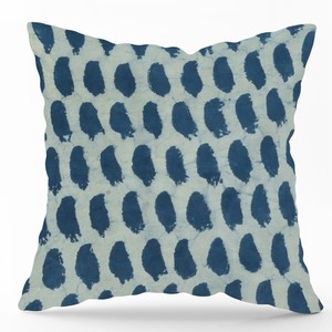 Housse de coussin artisanale indigo imprimée à la main, en coton, décorative, pour canapé, fabriquée en Inde - Product Image 2