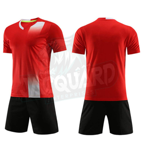 Uniforme de fútbol completo más demandado por los clientes, colores personalizados, de secado rápido, transpirable, ligero, hecho en Sialkot, Pakistán. - Product Image 2