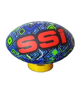 Ballon de rugby à la demande Qualité d'entraînement de qualité supérieure entièrement cousu à la main avec prise en main durable et super vessie avec logo personnalisé - Product Image 1