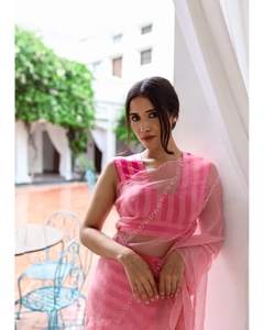 Sari rose en viscose brodé et imprimé à rayures avec chemisier non cousu, idéal pour les fêtes, infroissable et séchage rapide - Product Image 6