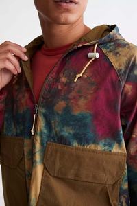 Chaquetas cortavientos impermeables con capucha y cremallera para hombre, chaqueta de entrenamiento con estampado de flores de fútbol, ropa deportiva personalizada por sublimación - Product Image 4