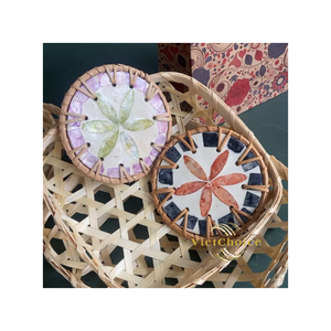 Ensemble de dessous-de-verre en rotin tressé fait main de luxe, style bohème, incrusté de nacre, avec support en feutre/mousse, écologique, pour la maison et les restaurants - Product Image 6