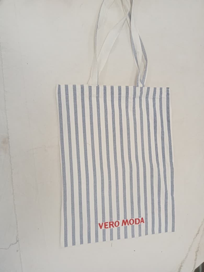 ตามที่แสดง