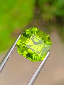 Piedra preciosa de peridoto natural, peridoto suelto, gema verde preciosa para anillos y colgantes de joyería fina. - Product Image 4