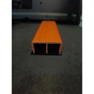 Perfil Decorativo de PVC de Lujo con Diseño Moderno, Canal de Plástico y Bordes Limpios para Paneles de Pared Interiores, para Venta de Exportación - Product Image 1