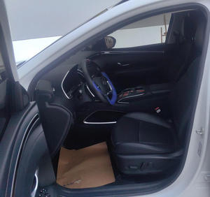 Hyun-dai <span class=keywords><strong>Tuc</strong></span>-son L 1.5T Automático 2WD Edición Lujo, Auto Usado 2023 - Product Image 3