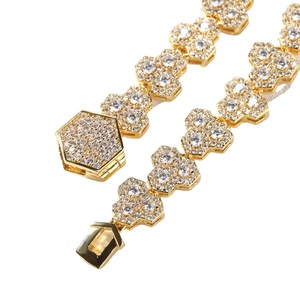 Collar personalizable de moissanita con corte VVS, cadena de panal completamente helado en oro amarillo y plata de ley, joyería elegante de Hip Hop - Product Image 1