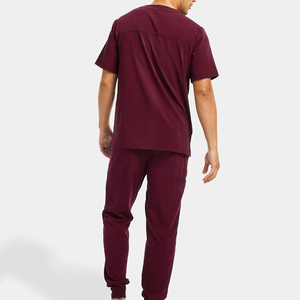 Tela transpirable de alta calidad, perfecta para largas jornadas de trabajo en hospitales y clínicas. Uniforme quirúrgico unisex con logotipo personalizado y talla a medida. - Product Image 3