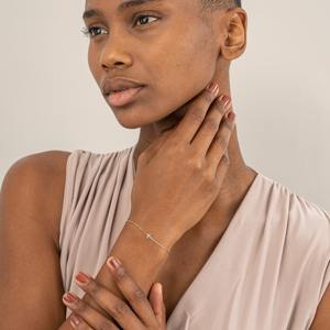 Pulsera de Oro Sólido de 14K con Diamantes Naturales, Diseño de Cruz Pequeña, Joyería Cristiana Minimalista y Elegante, Apilable, para Uso Diario, Regalo - Product Image 3