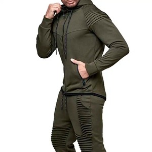 Conjunto deportivo informal estampado para hombre, diseño elegante, atuendo moderno, cómodo para uso diario, chaqueta y pantalones para un look urbano. - Product Image 5