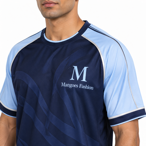 Camiseta de Fútbol Personalizada Transpirable de Manga Corta para Adultos - Uniforme de Fútbol Unisex de Alta Calidad 100% Poliéster para Uso Diario - Product Image 5