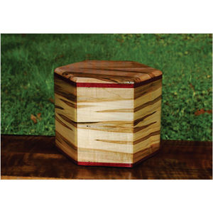 Urne funéraire moderne en bois massif géométrique, finition brillante, grain naturel, urne commémorative en bois, boîte à souvenirs en bois pour cendres d'adultes, vente en gros - Product Image 1