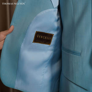 Traje de 3 piezas para hombre en azul cielo, con chaqueta de corte personalizado, pantalones y chaleco a juego de la colección Nature Colors. - Product Image 5