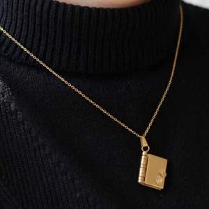 18K Gold Plated Stainless Steel Classic Link Chain <b>Book</b> Locket <b>Necklace</b> Photo Memory Pendant Private Label - Product Image 3