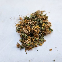 Campuran herbal gulung: teratai biru, kelopak mawar, lobelia, lavender, marshmallow, bunga dream hop, catnip, campuran damiana dalam jumlah besar