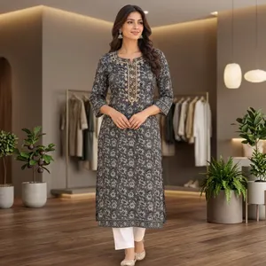 Rafraîchissez votre garde-robe estivale quotidienne avec cette kurta formelle pour femme en coton bleu uni, conçue pour un mélange parfait. - Product Image 3