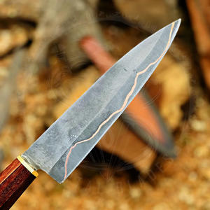 Couteau de cuisine japonais forgé à la main en VG10, lame de luxe en acier Damas cuivré avec manche en résine et laiton, couteau de chasse de luxe pour chef - Product Image 5