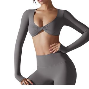 Top Deportivo Corto de Yoga para Mujer, Manga Larga, con Detalle Trenzado en la Parte Delantera, para Gimnasio, Entrenamiento, Fitness, Ropa Deportiva Activa, Venta al Por Mayor Personalizada - Product Image 3